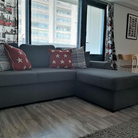 Seaside Downtown Apartment With Private Parking Helsínquia Exterior foto